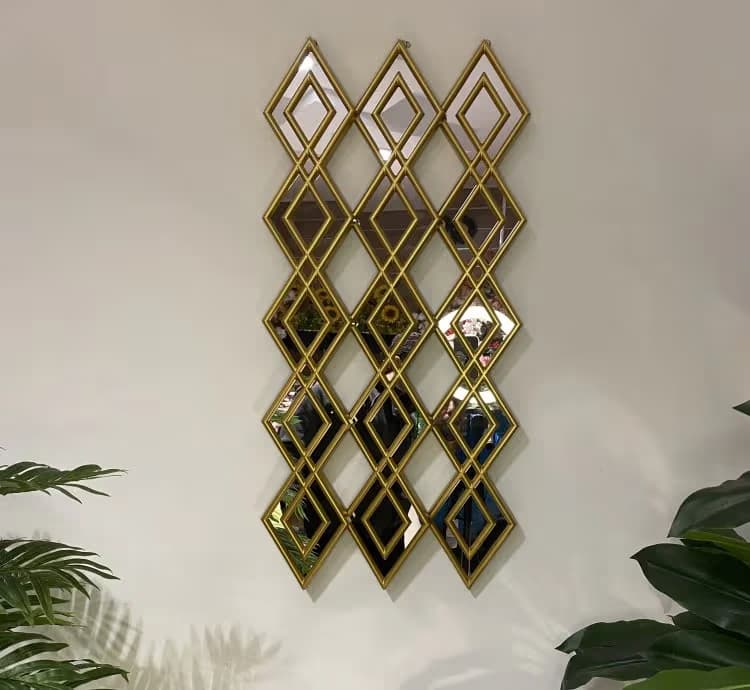 Elegant Diamond Shape Gold Wall Mirror Set