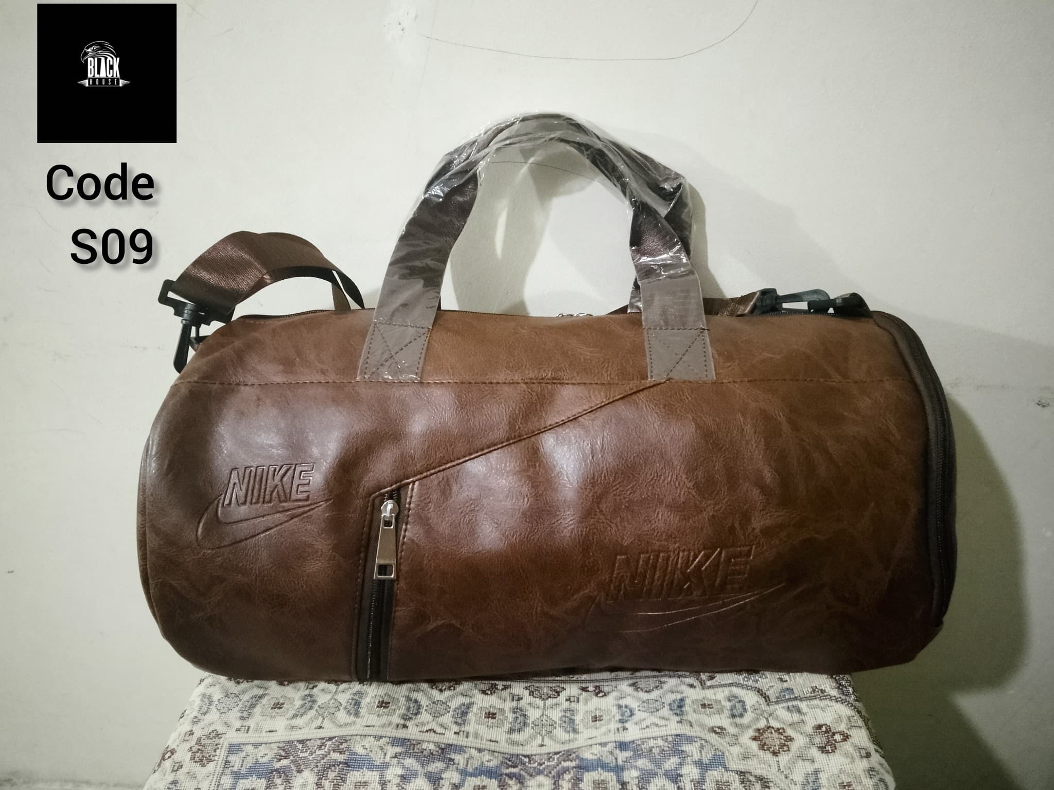 Premium Gym Duffel Bag - S09